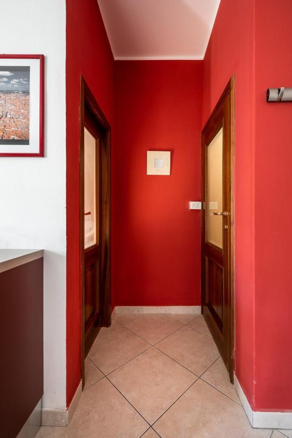 Giorgi Homes - Easy Apartment By Wonderful Italy Bologna Ngoại thất bức ảnh